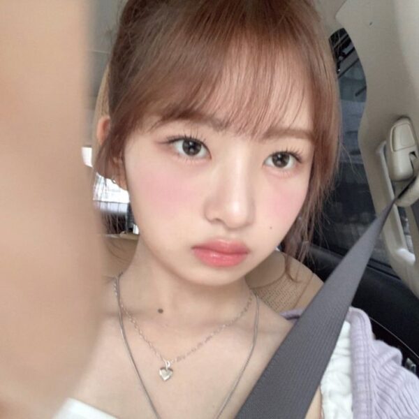 IVE(レイ)の髪型まとめ!今までの髪色やヘアアレンジ、オーダーの仕方まで!