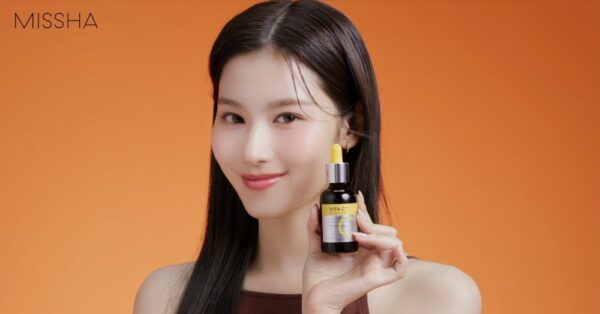 TWICE(トゥワイス)サナ愛用リップはイニスフリー!ハンドクリームや美容液は?