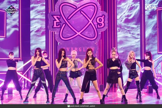 EVERGLOW(エバーグロウ)の人気曲や代表曲が知りたい!ランキングやオススメ曲も!