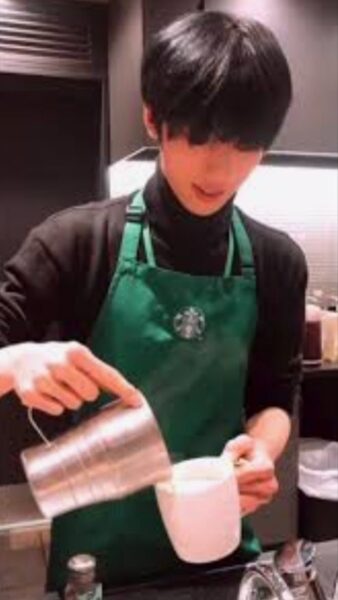 INI許豊凡(シュウフェンファン)は慶應義塾大学出身!学部は?スタバでバイトしてた?