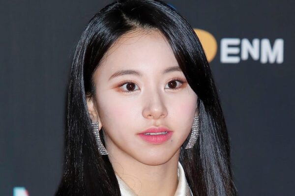 TWICE(トゥワイス)チェヨンの愛用リップはディオール!愛用コスメはどこ?香水やカラコンも紹介!