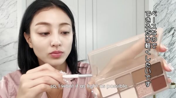 TWICE(トゥワイス)ジヒョはナチュラルメイク!愛用コスメや眉毛の描き方を紹介