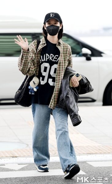 IU(アイユー 韓国)の最新ファッション2024！私服やブランドについても！