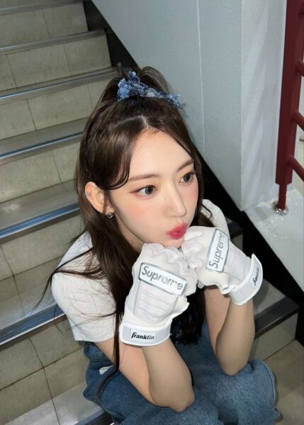 ルセラフィム(LE SSERAFIM)宮脇咲良の私服まとめ!着用ワンピースのブランドは?