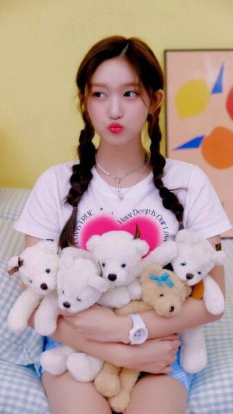 IVE(アイブ)イソのプロフィール！本名や年齢、誕生日、血液型など