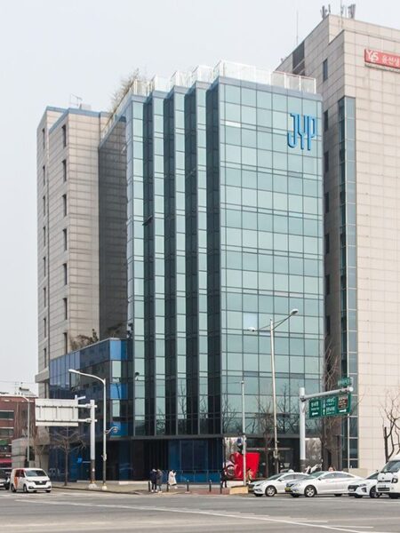 2PMテギョンがJYPから移籍して契約した事務所と脱退理由！？について