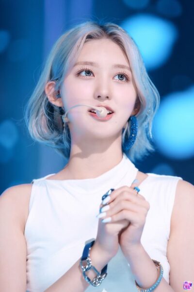 IVE(アイブ)ガウルの髪型まとめ!前髪ありのヘアスタイルや今までの髪色は?